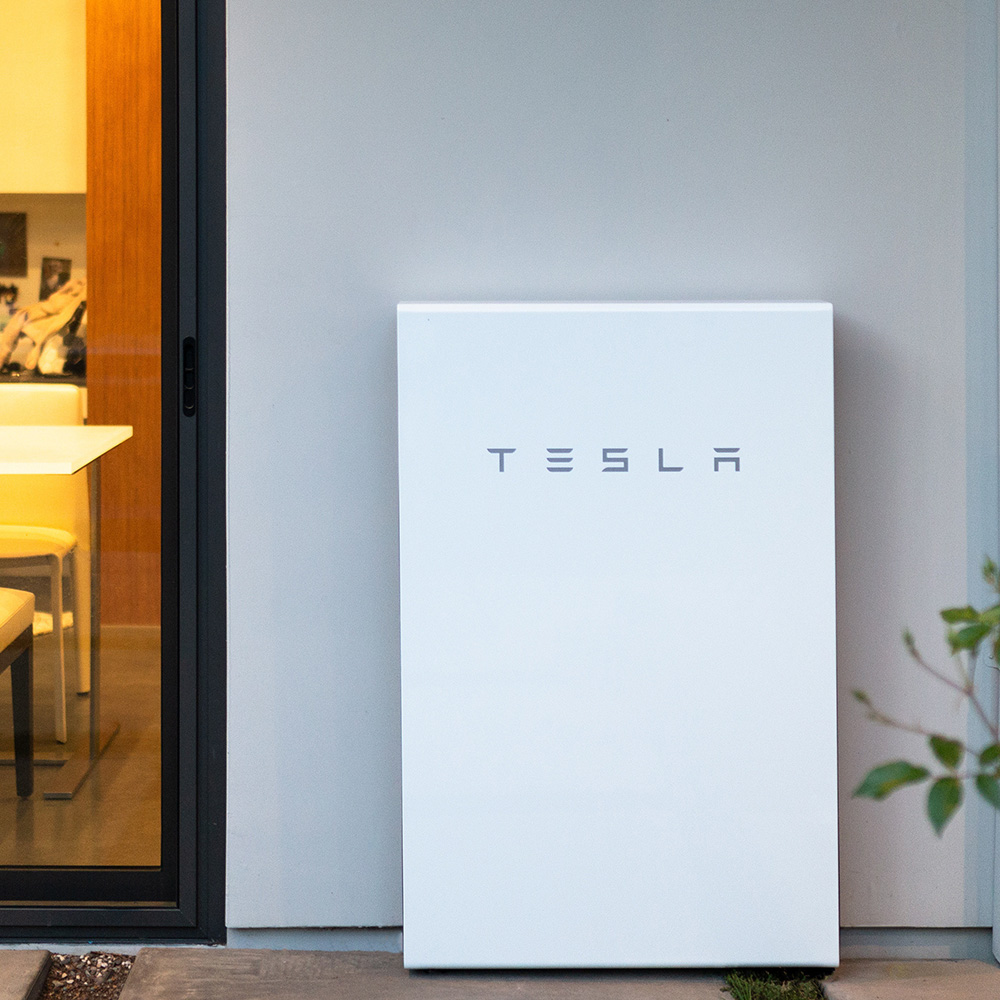<p>Federal and state battery programs and Clean Energy Council approved products</p>
